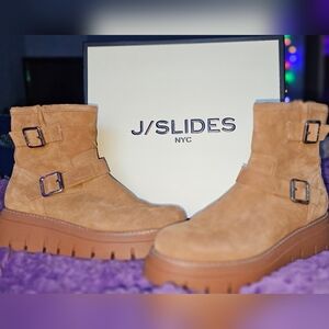 J/Slides Texas Tan Suede Boots